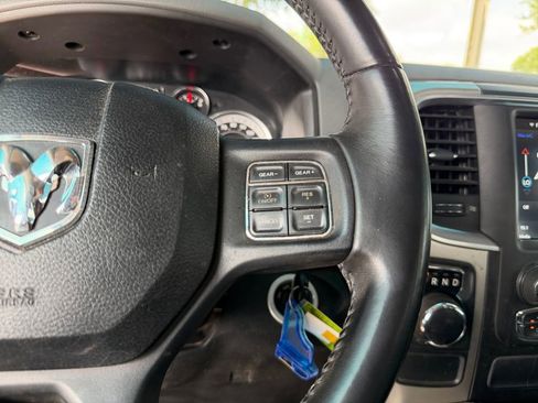 Used 2019 RAM 1500 Lone Star RWD image 25