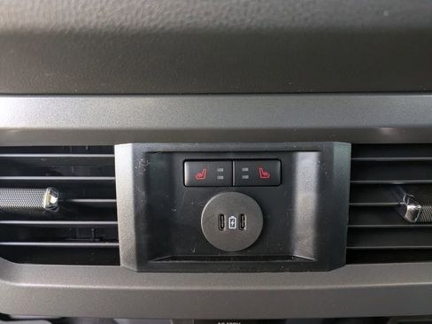 New 2026 Ford F350 Lariat w/ Chrome Package image 15