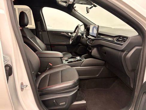 Certified 2025 Ford Escape ST-Line Elite w/ Tech Pack #2 image 27