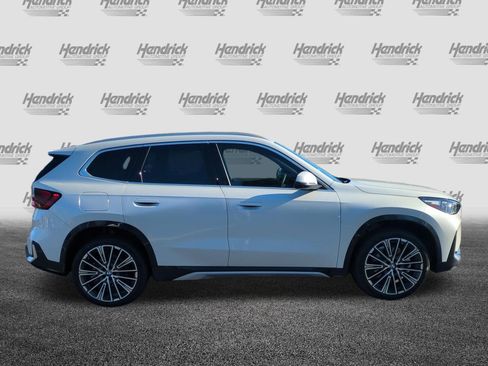 Certified 2026 BMW X1 xDrive28i w/ Technology Package AWD/4WD image 11