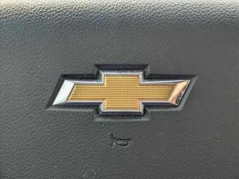 Used 2022 Chevrolet Silverado 2500 LT w/ Convenience Package image 13