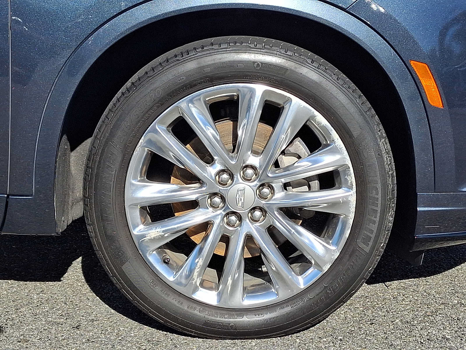 Used 2020 Cadillac XT6 Premium Luxury FWD image 8
