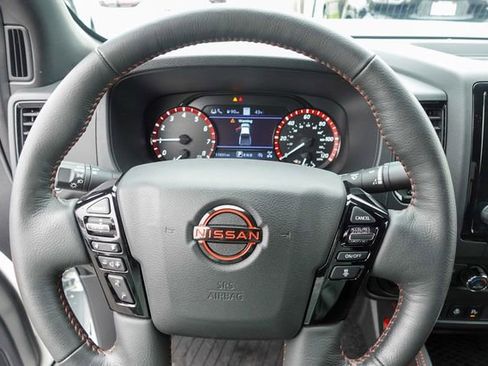 Used 2024 Nissan Frontier PRO-4X w/ Pro Convenience Package image 15