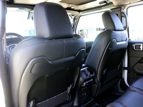 New 2026 Jeep Wrangler Unlimited Rubicon 392 image 17