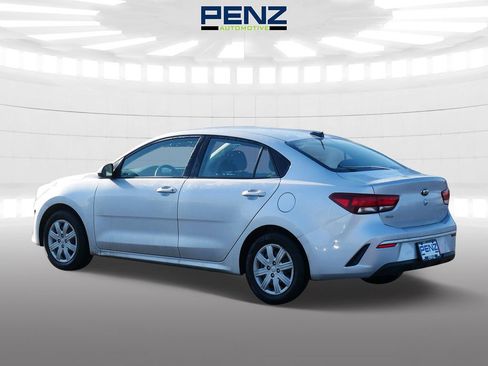 Used 2021 Kia Rio LX image 5