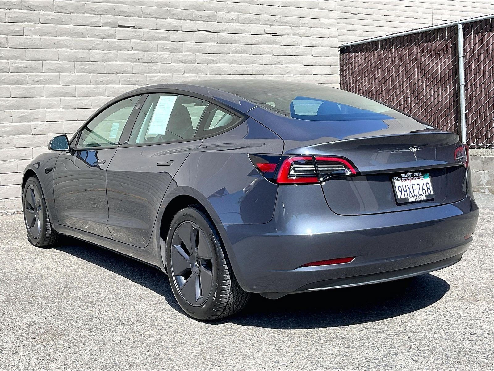 Used 2023 Tesla Model 3 Standard Range RWD image 9
