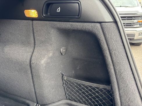 Used 2017 Audi Q5 2.0T Premium Plus w/ Technology Package image 15