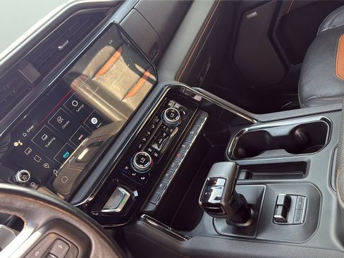 Used 2022 GMC Sierra 1500 AT4 w/ AT4 Preferred Package AWD/4WD image 20