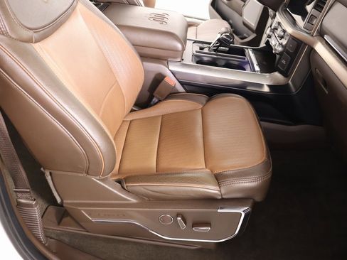 Used 2021 Ford F150 King Ranch image 15