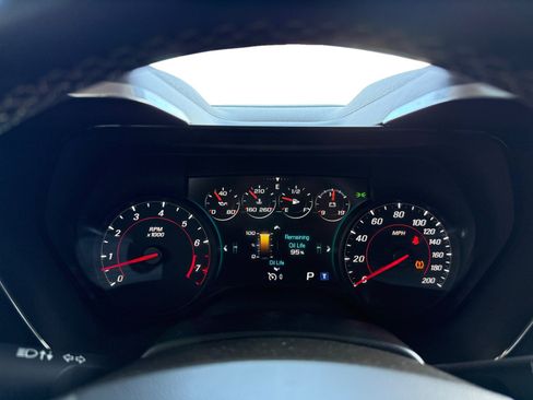 Used 2016 Chevrolet Camaro SS RWD image 9