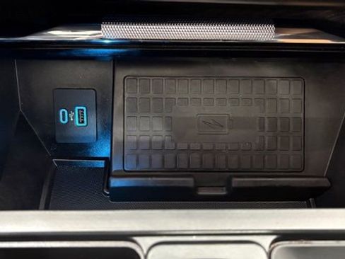 Used 2021 Ford F150 Platinum w/ Equipment Group 701A High image 38