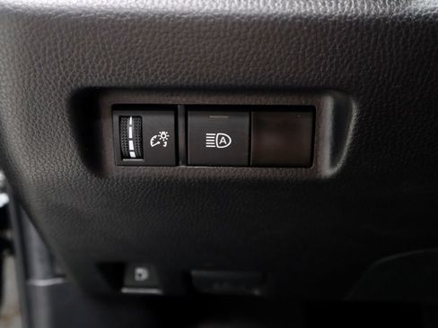 Used 2024 Toyota RAV4 LE AWD/4WD image 26