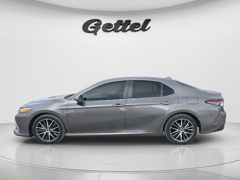 Used 2024 Toyota Camry XLE FWD image 8