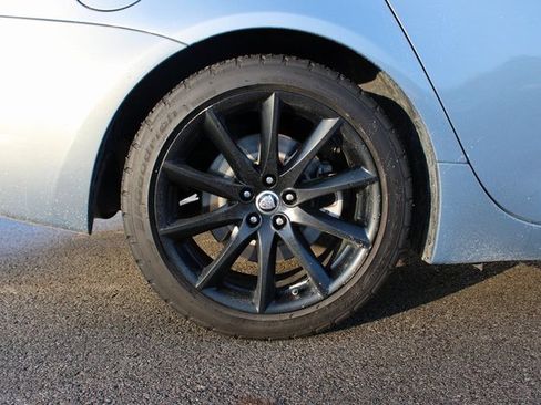 Used 2013 Jaguar XJ AWD image 35