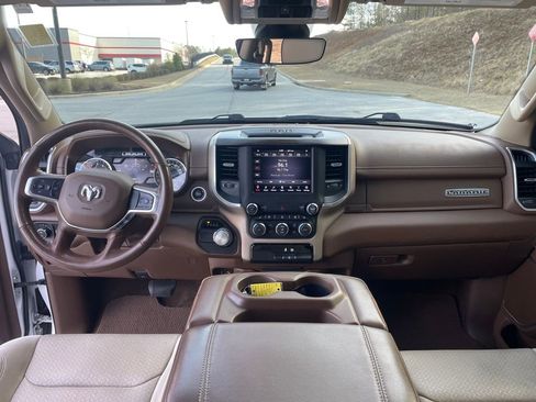 Used 2020 RAM 1500 Laramie image 26