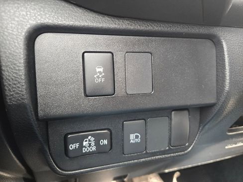 Used 2023 Toyota Tacoma SR image 30