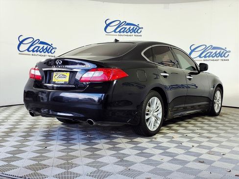 Used 2012 INFINITI M35 w/ Deluxe Touring Pkg image 6