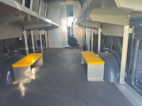 Used 2019 Mercedes-Benz Sprinter 170 image 11