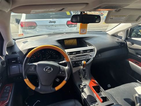 Used 2010 Lexus RX 350 AWD image 4