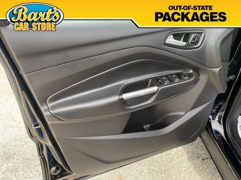 Used 2017 Ford Escape Titanium FWD image 23