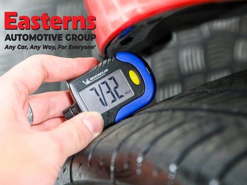 Used 2023 Dodge Challenger SXT image 24