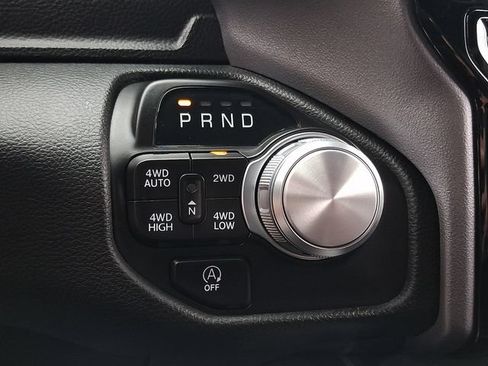 Used 2023 RAM 1500 Laramie AWD/4WD image 14