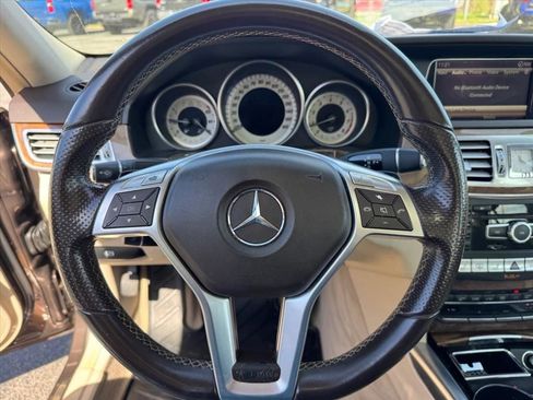 Used 2014 Mercedes-Benz E 350 4MATIC Sedan w/ Premium 1 Package image 21