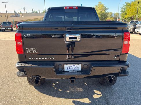 Used 2018 Chevrolet Silverado 1500 LT w/ All Star Edition AWD/4WD image 8