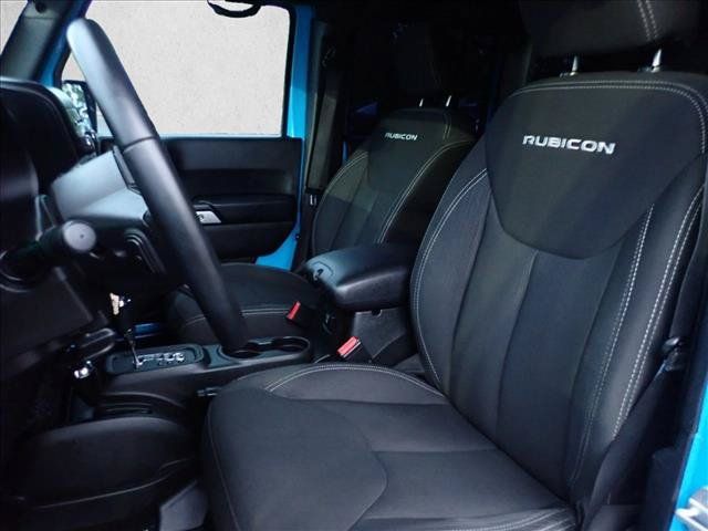 Used 2017 Jeep Wrangler Unlimited Rubicon AWD/4WD image 11
