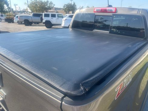 Used 2017 Chevrolet Colorado Z71 image 14