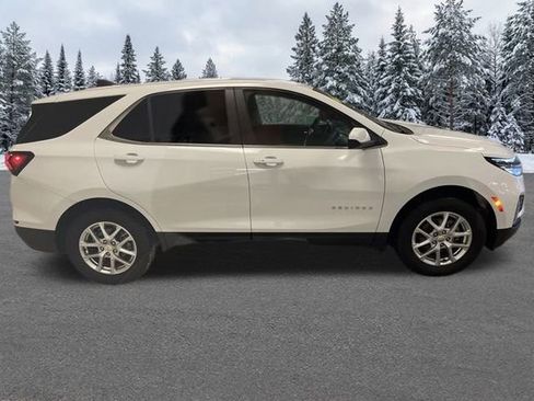 Used 2024 Chevrolet Equinox LT image 7