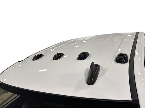 Used 2018 Chevrolet Silverado 1500 LT w/ Redline Edition image 44