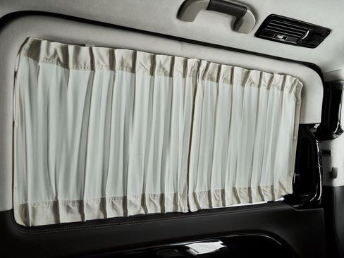 Used 2021 Mercedes-Benz Metris Passenger w/ Premium Safety Package image 71