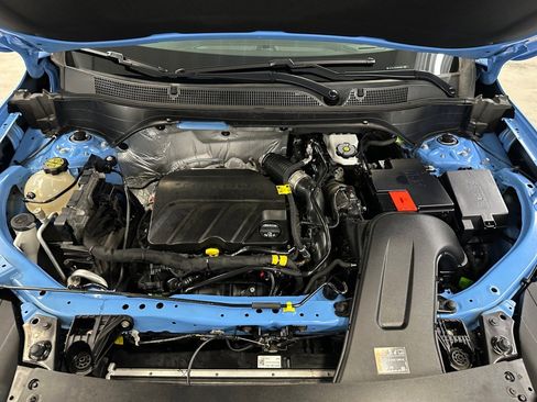 Used 2024 Chevrolet Trax RS w/ Driver Confidence Package image 34