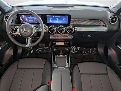 New 2026 Mercedes-Benz GLB 250 image 15