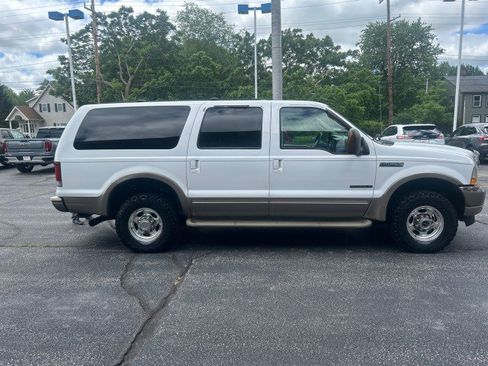 Used 2004 Ford Excursion Eddie Bauer AWD/4WD image 5