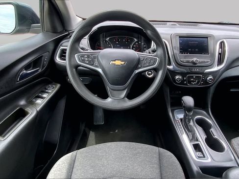 Used 2023 Chevrolet Equinox LT FWD image 6