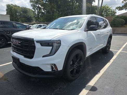 Used 2024 GMC Acadia Elevation w/ Black Edition FWD image 1