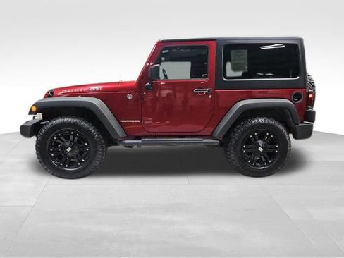Used 2013 Jeep Wrangler Rubicon w/ PWR Convenience Group image 3