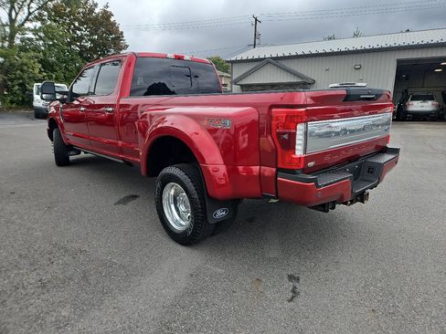 Used 2017 Ford F350 Platinum w/ Platinum Ultimate Package image 6
