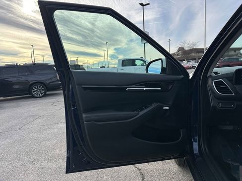 Used 2024 Kia Seltos SX image 13