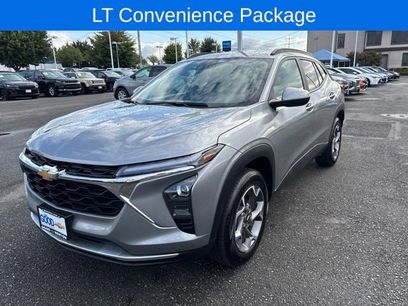 Used 2025 Chevrolet Trax LT w/ LT Convenience Package