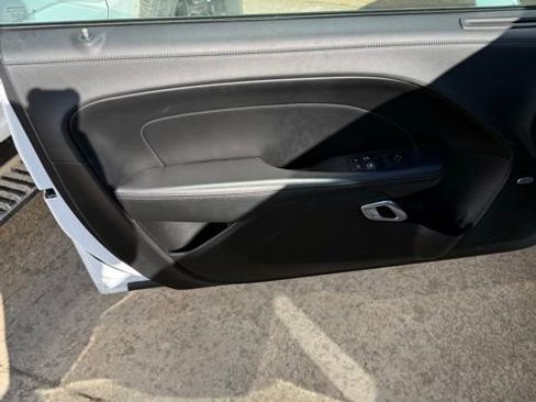 Used 2020 Dodge Challenger R/T Scat Pack w/ T/A Package image 7