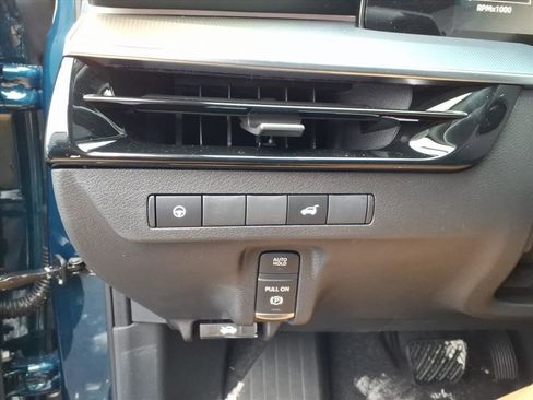 New 2026 Nissan Murano SL image 18