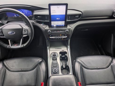Used 2020 Ford Explorer ST w/ Premium Technology Package image 19