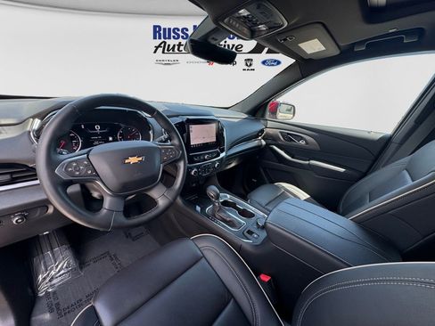 Used 2023 Chevrolet Traverse Premier AWD/4WD image 20