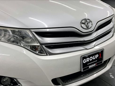Used 2015 Toyota Venza XLE w/ XLE Premium Package FWD image 20