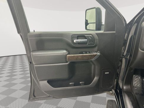 Used 2022 GMC Sierra 2500 Denali w/ Denali Ultimate Package image 22