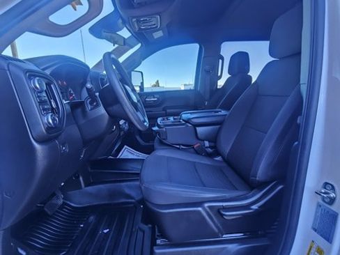 Used 2024 GMC Sierra 2500 Pro AWD/4WD image 11
