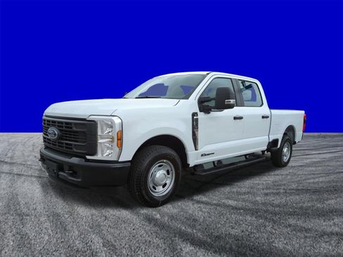 New 2026 Ford F250 XL w/ 360-Degree Camera Package image 8